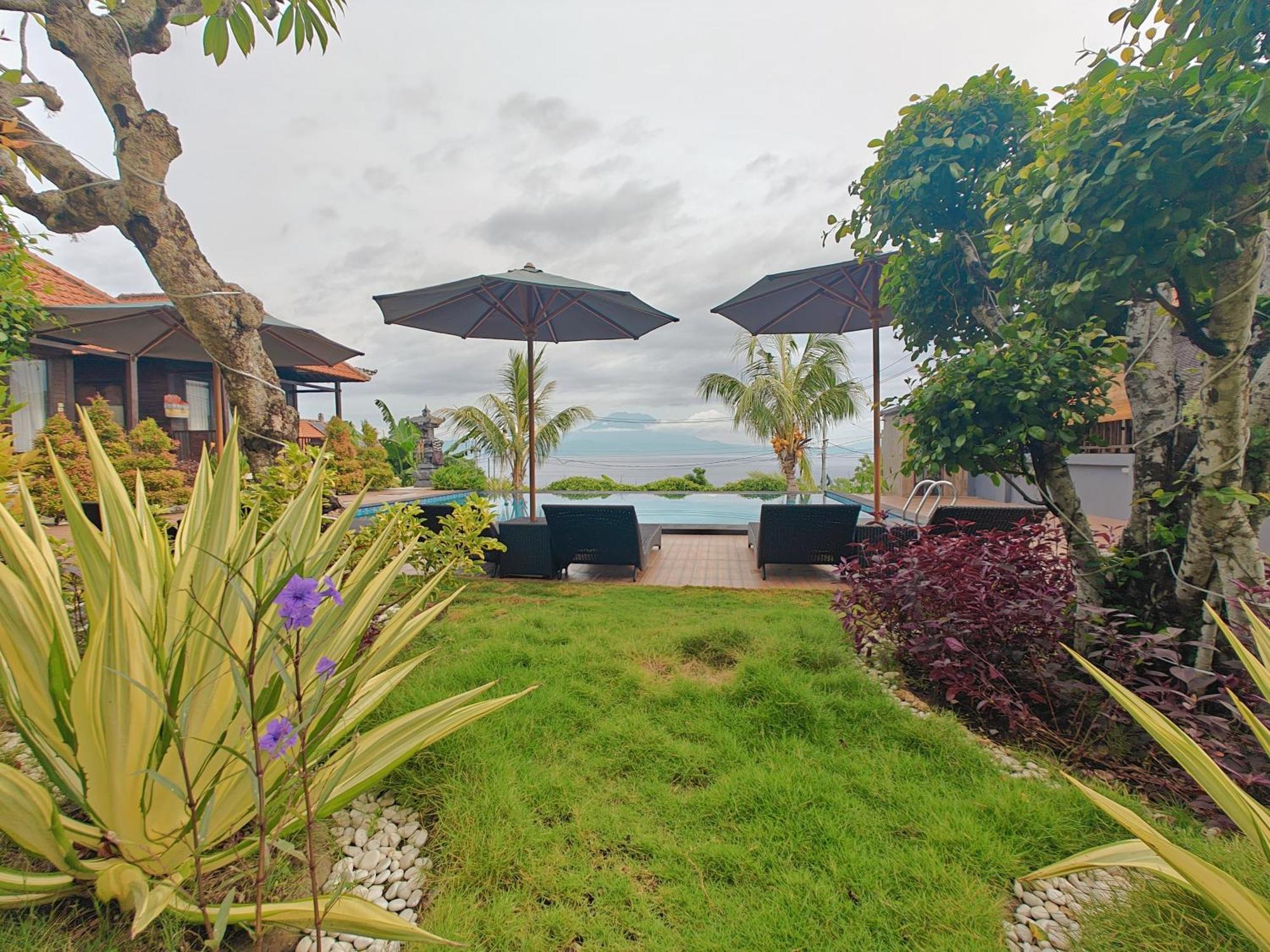 Nusa Sedayu By Ocean View Hotel 4*