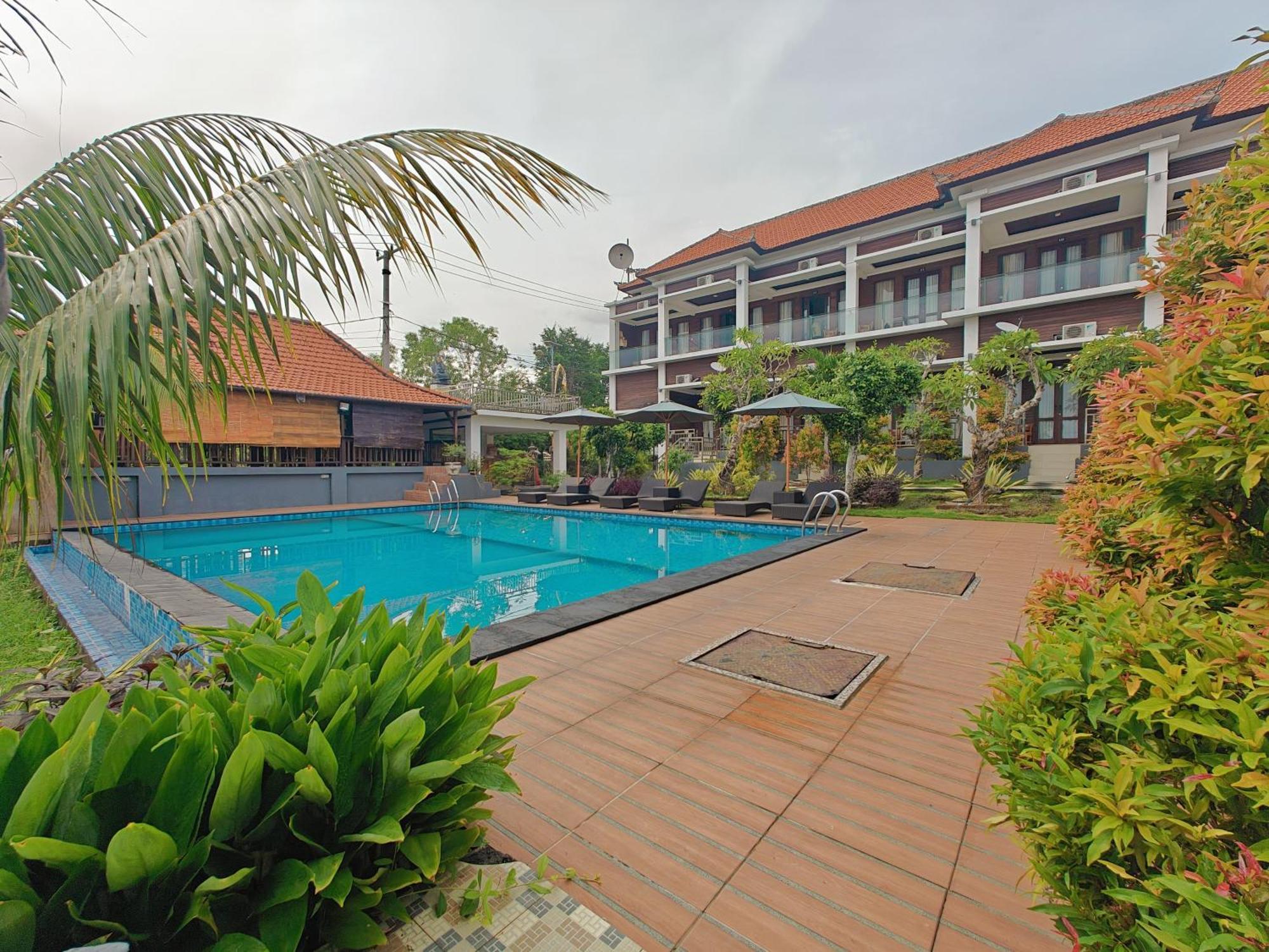Nusa Sedayu By Ocean View Hotel 4*