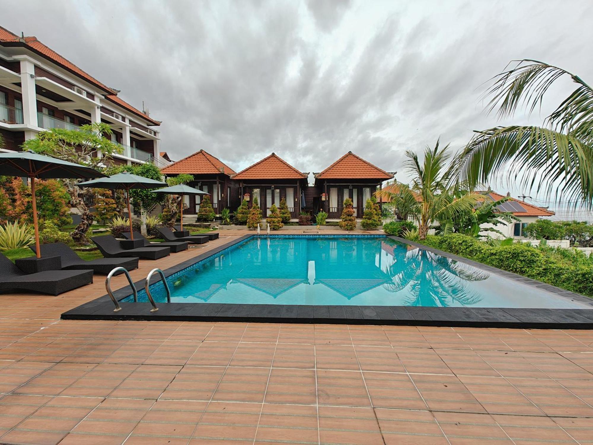 Nusa Sedayu By Ocean View 4* Batununggul